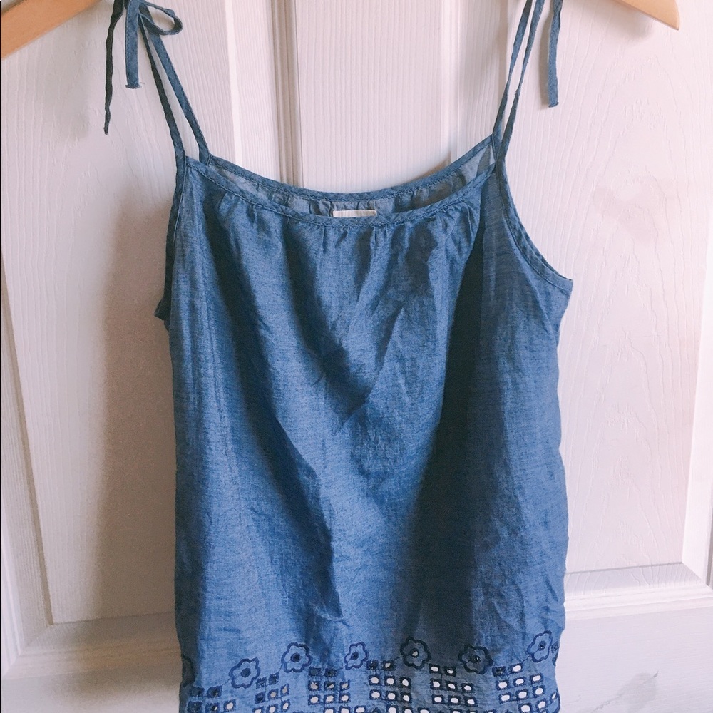 Light denim wash self tie tank blouse